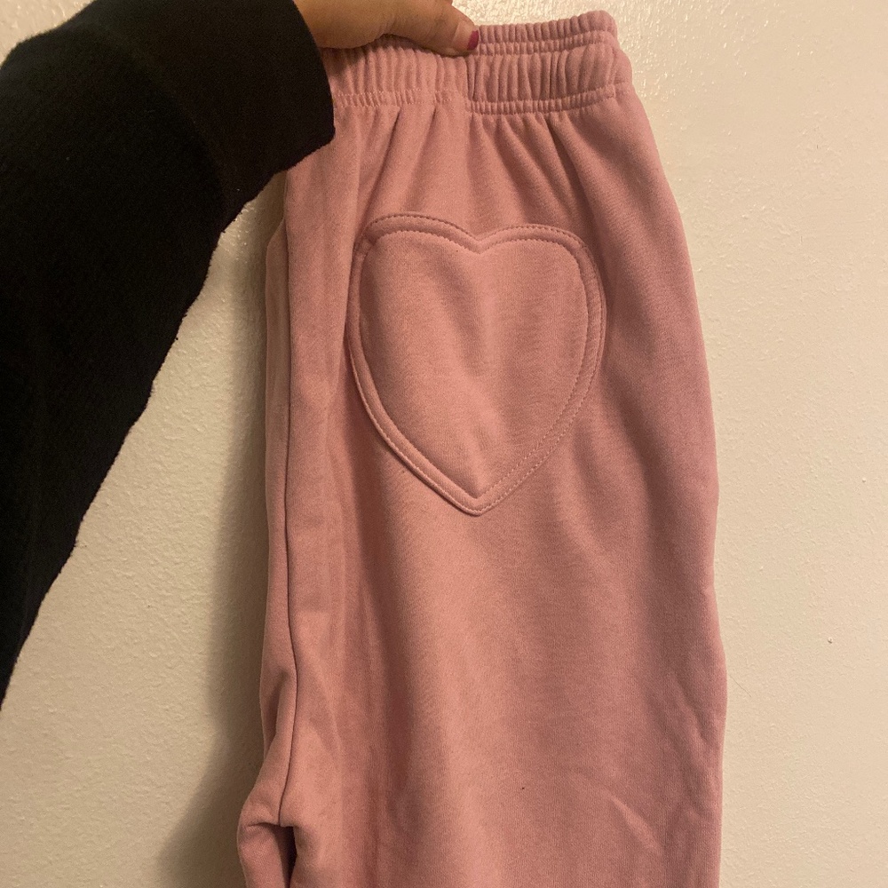 Heart Pocket Sweatpants